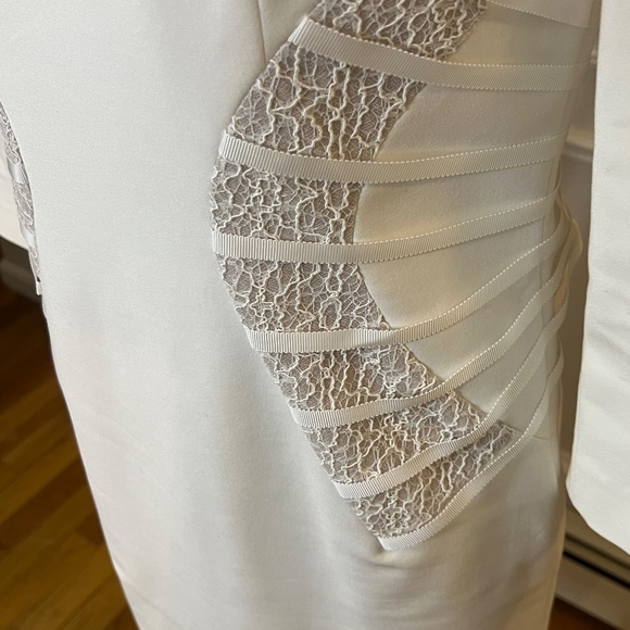 Tahari long sleeved dress - Picture 4 of 5